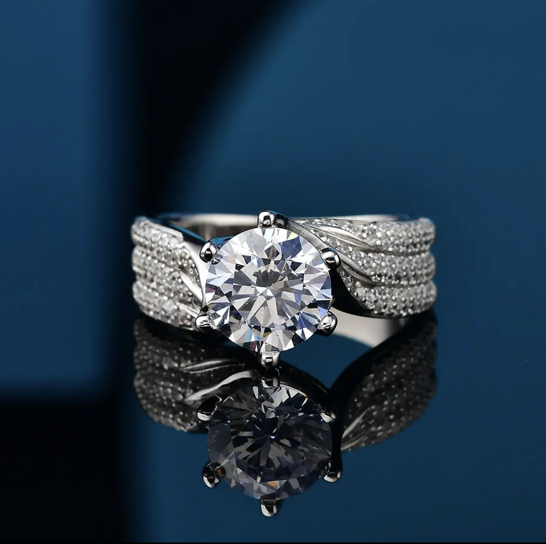 3 Carat Super Sparkling Diamond Ring