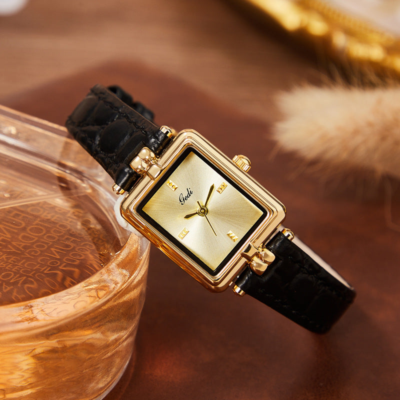 GEDI Vintage Square Quartz Watch